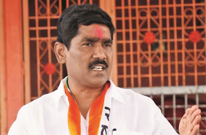 ’’دادا کے پلین میں ۳؍دھما کے کیسے ہوئے؟ کیا طیارہ میں بم تھا ؟ ‘‘